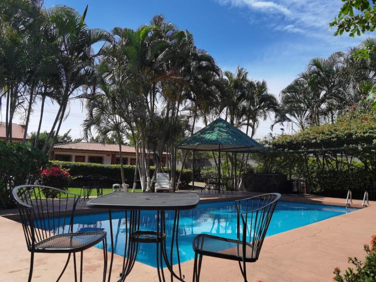 Hotel Bristol Aeropuerto Animas  Ngoại thất bức ảnh