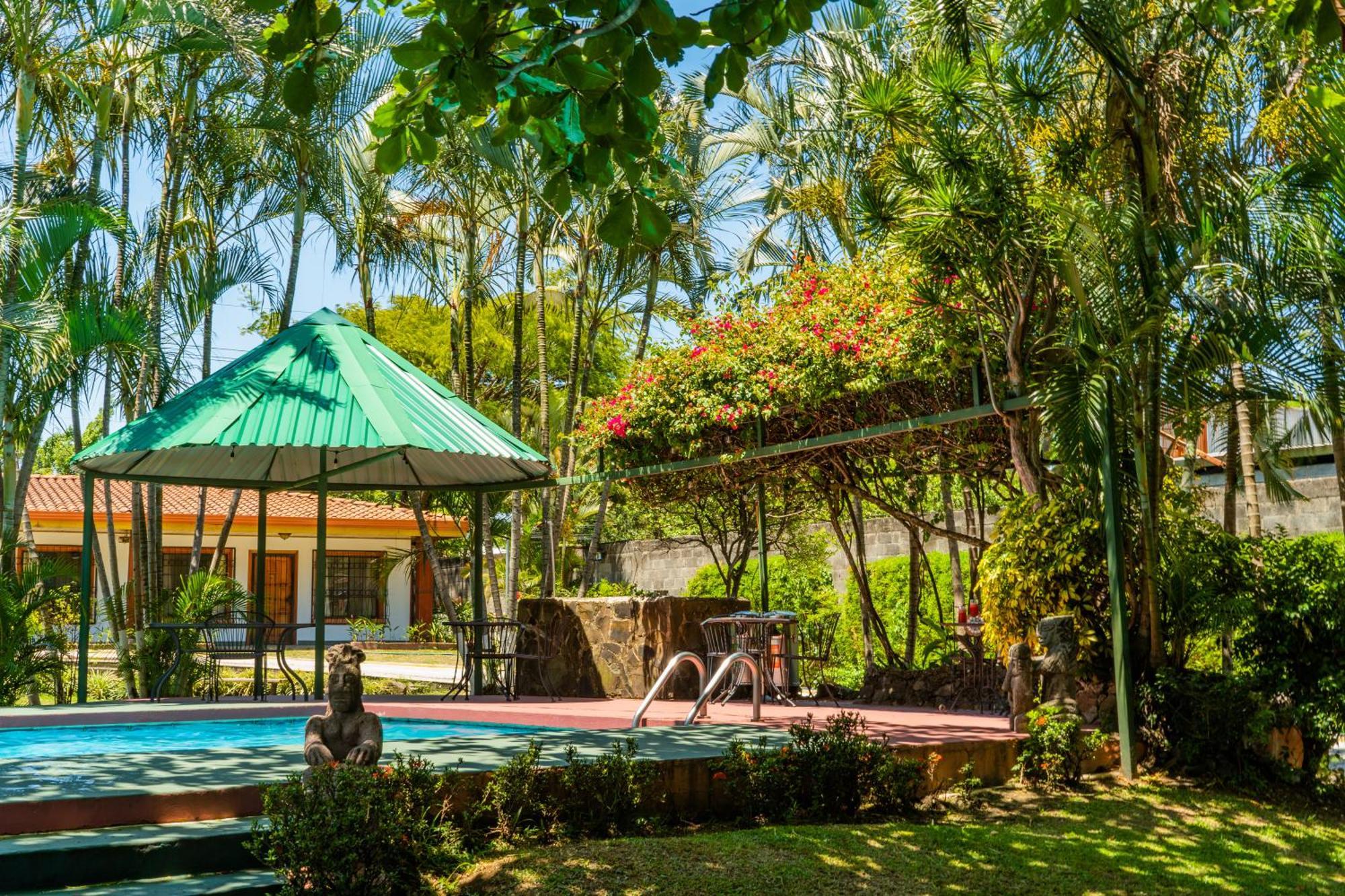 Hotel Bristol Aeropuerto Animas  Ngoại thất bức ảnh